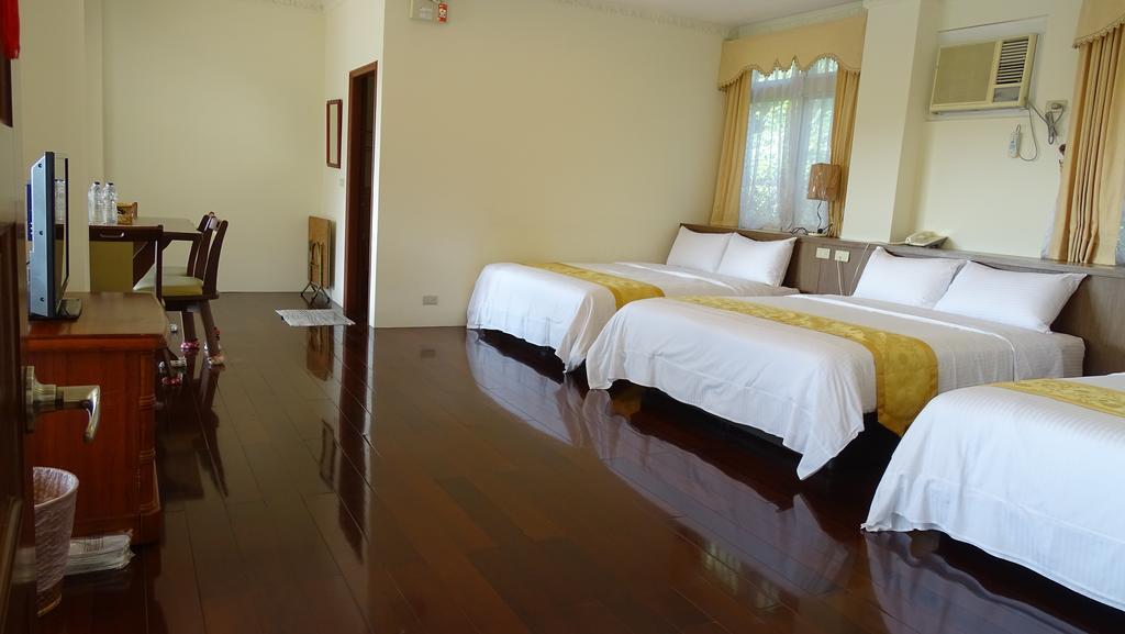 Emoonten Homestay Sanzhi Extérieur photo